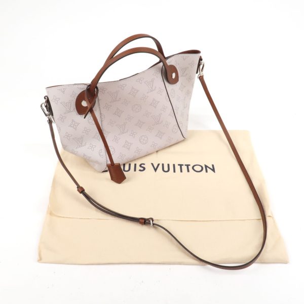 10 Louis Vuitton Monogram Mahina Hina PM 2Way Bag Brume