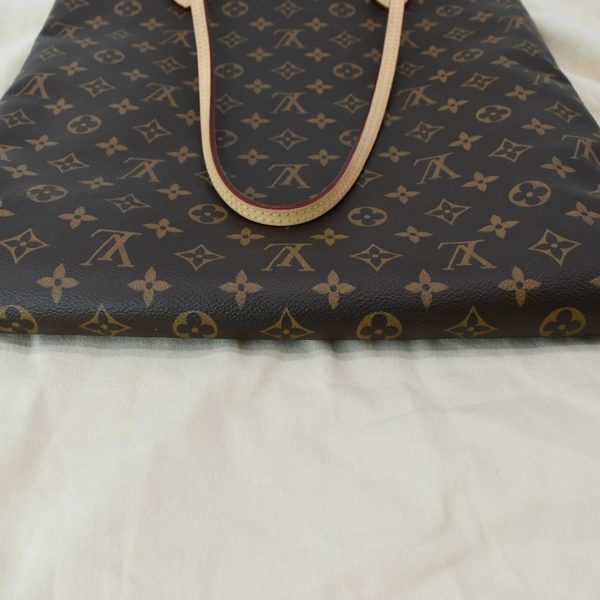 10 Louis Vuitton Carry It Monogram Canvas Shoulder Bag Brown