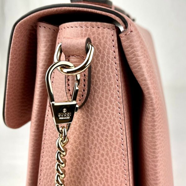 10 Gucci Powder Pink Leather Large Interlocking G Crossbody Chain Bag