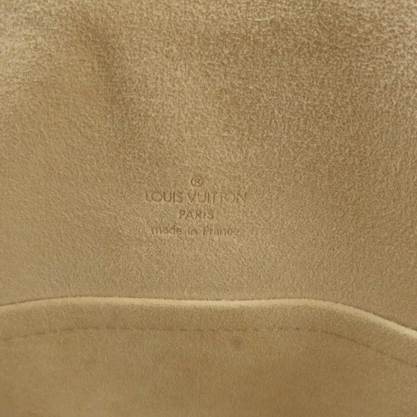 11 Louis Vuitton Monogram Theda GM Hand Bag