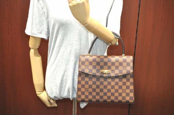 12 Louis Vuitton Damier Ebene Malesherbes Hand Bag