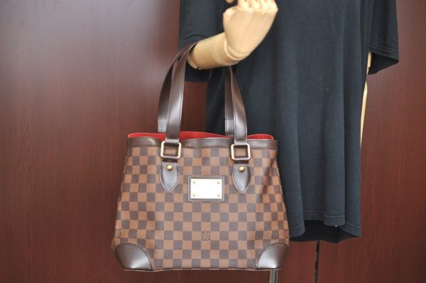 12 Louis Vuitton Damier Hampstead PM Shoulder Tote Bag