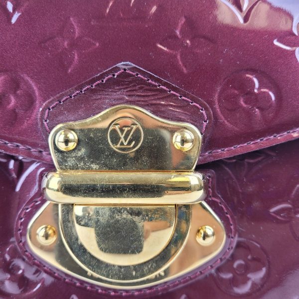 2 Louis Vuitton Burgundy Patent Leather Monogram Shoulder Bag Gold Closure