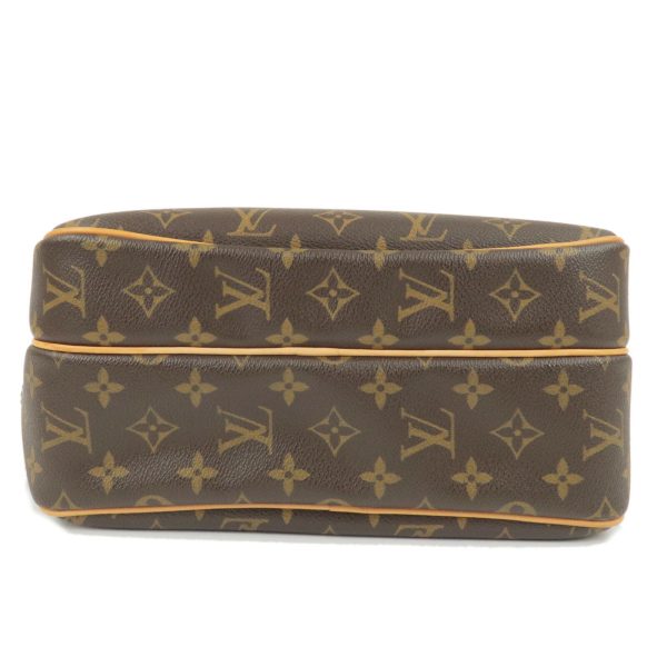 3 Louis Vuitton Monogram Reporter PM Shoulder Bag