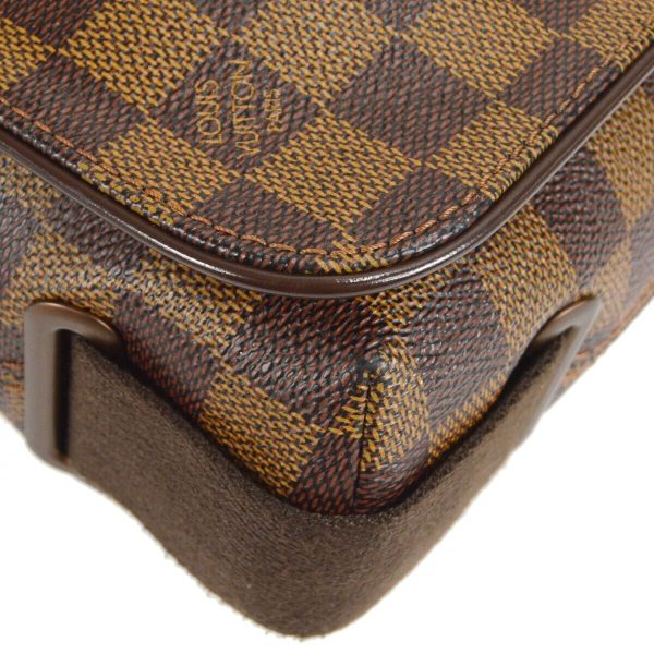 4 Louis Vuitton Brooklyn PM Cross Body Shoulder Bag Damier