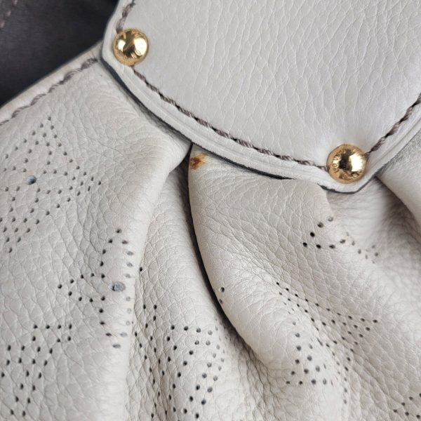 4 Louis Vuitton Mahina XL Off White Perforated Logo Leather Handbag