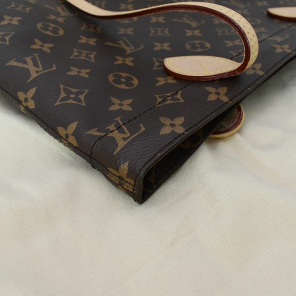 6 Louis Vuitton Carry It Monogram Canvas Shoulder Bag Brown