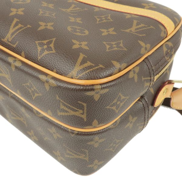 6 Louis Vuitton Monogram Reporter PM Shoulder Bag