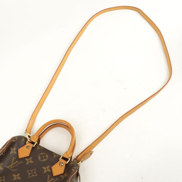 6 Louis Vuitton Monogram Mini Speedy