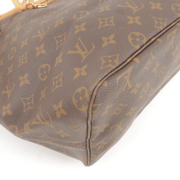 7 Louis Vuitton Monogram Neverfull GM Tote Bag