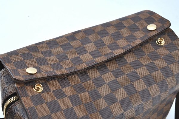 7 Louis Vuitton Damier Naviglio Shoulder CrossBody Bag