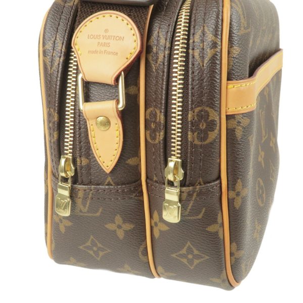 7 Louis Vuitton Monogram Reporter PM Shoulder Bag