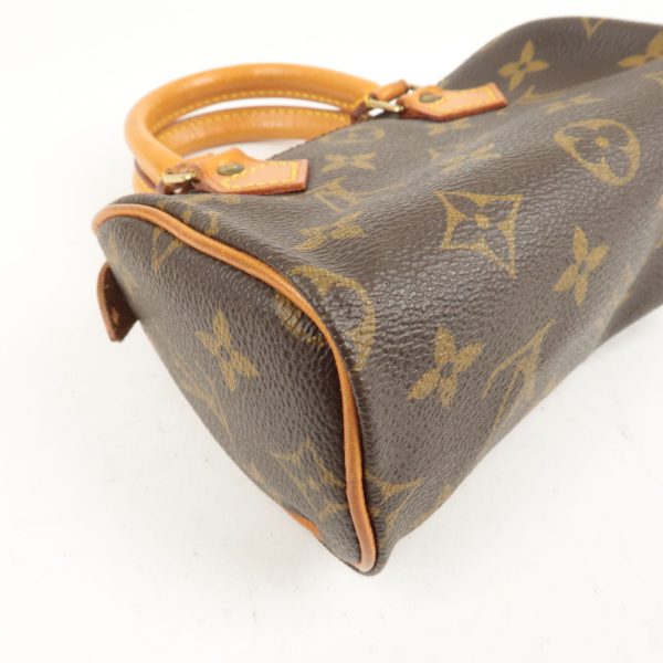 7 Louis Vuitton Monogram Mini Speedy