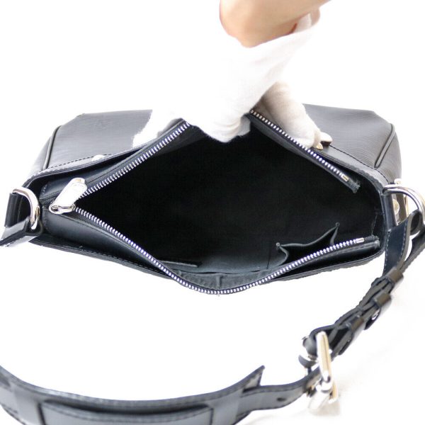 7 Louis Vuitton Turenne PM Shoulder Bag Noir Black Epi Leather