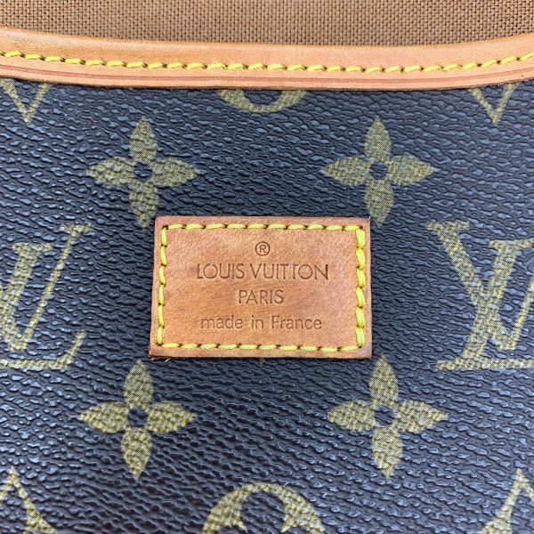 7 Louis Vuitton Saumur GM Shoulder Bag Monogram Canvas Brown Unisex LV