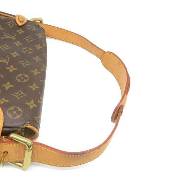 8 Louis Vuitton LV Hudson Shoulder Bag Monogram Brown