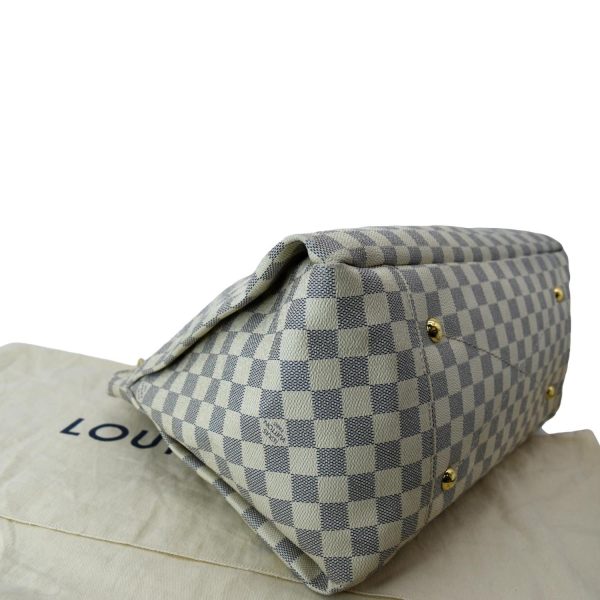 8 Louis Vuitton Artsy MM Damier Azur Hobo Bag White