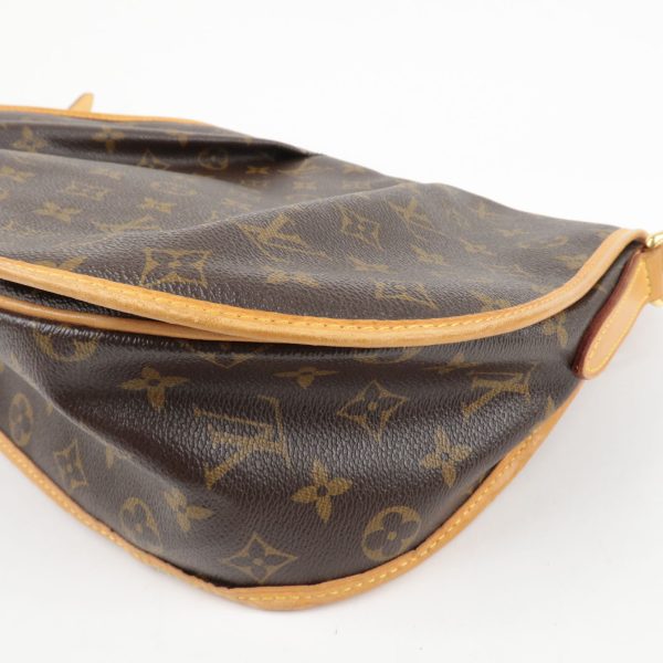 8 Louis Vuitton Monogram Menilmontant MM Shoulder Bag