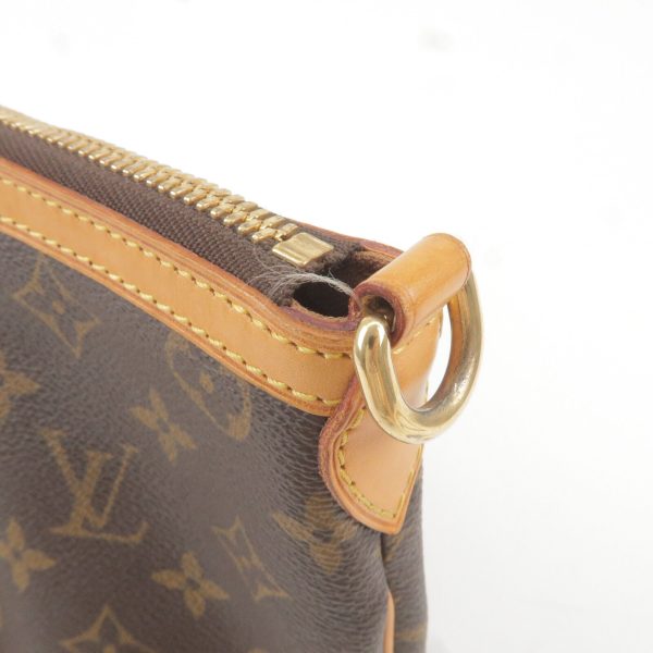 8 Louis Vuitton Monogram Palermo PM Shoulder Bag