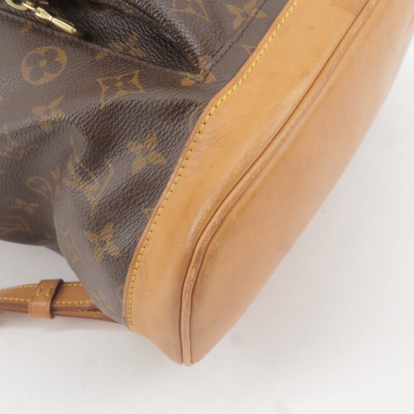 8 Louis Vuitton Monogram Montsouris GM Back Pack