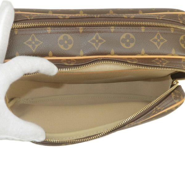 8 Louis Vuitton Monogram Reporter PM Shoulder Bag