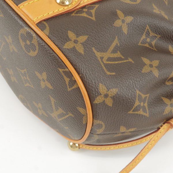 8 Louis Vuitton Monogram Theda GM Hand Bag