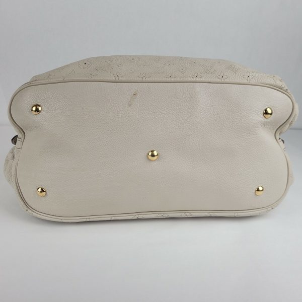 8 Louis Vuitton Mahina XL Off White Perforated Logo Leather Handbag
