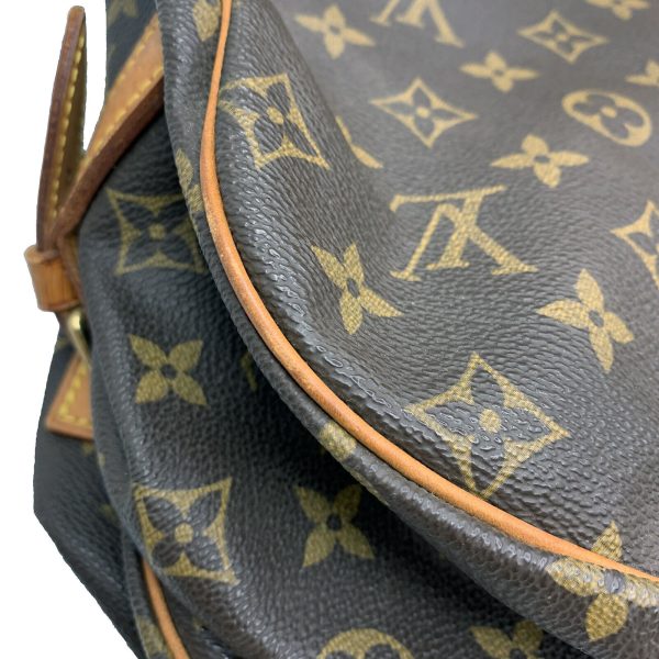 9 Louis Vuitton Saumur GM Shoulder Bag Monogram Canvas Brown Unisex LV