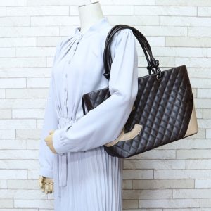 s l1600 1 Gucci GG Marmont Quilted Small Shoulder Bag Black