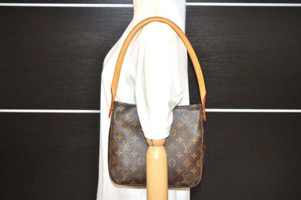 s l1600 11 Louis Vuitton Monogram Looping MM Shoulder Bag