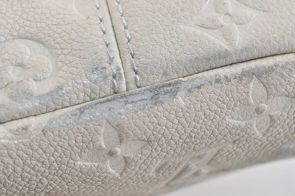 s l1600 5 Louis Vuitton Monogram Empreinte Artsy MM Shoulder Bag White