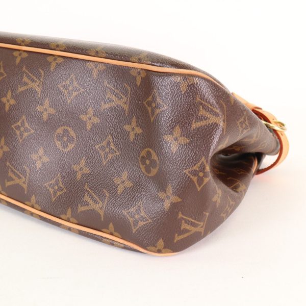 s l1600 6 Louis Vuitton Monogram Batignolles Horizontal Shoulder Bag