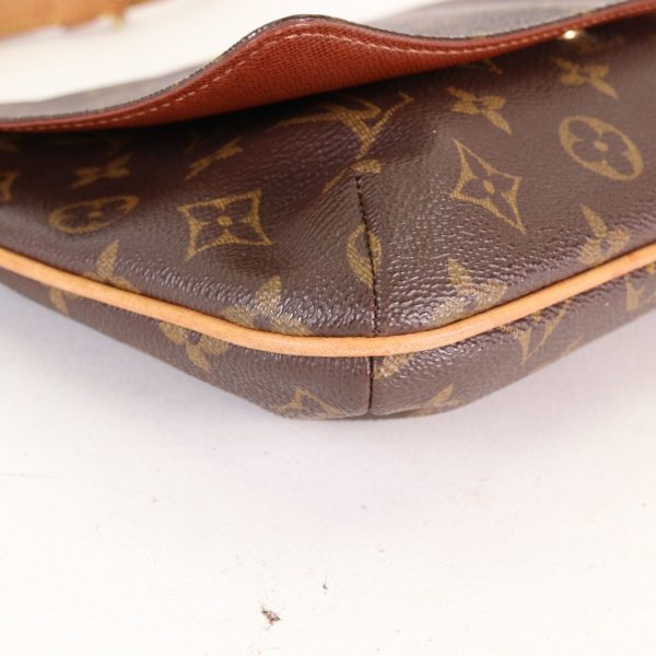 s l1600 7 Louis Vuitton Monogram Musette Tango Shoulder Bag