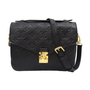 1 Louis Vuitton Epi Petit Noe Shoulder Bag