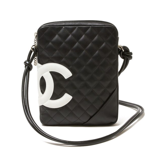 1 Chanel Medium Pochette Black Shoulder Bag