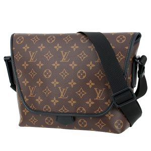 1 Louis Vuitton Monogram Neverfull MM Tote Bag