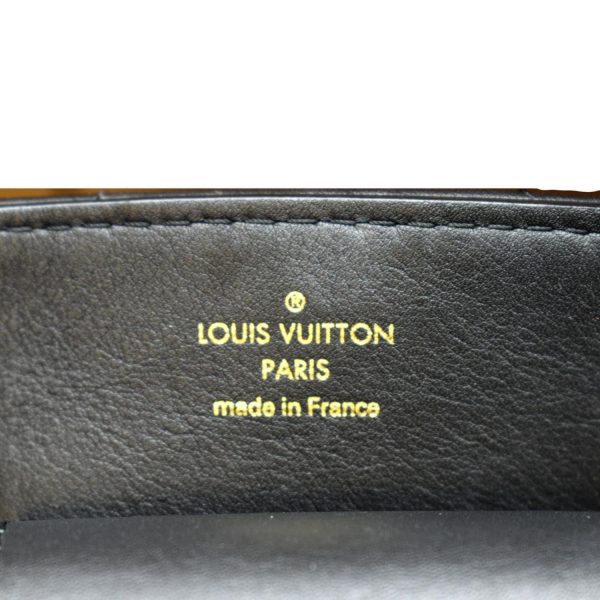 11 Louis Vuitton New Wave Chain Tote Black