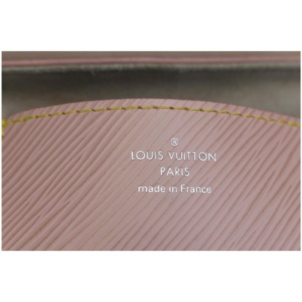 11 Louis Vuitton Twist MM Epi Leather Shoulder Bag Pink