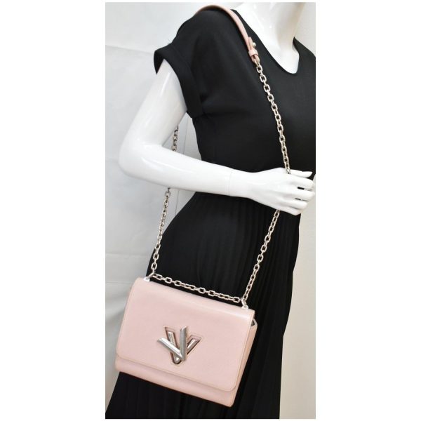 2 Louis Vuitton Twist MM Epi Leather Shoulder Bag Pink