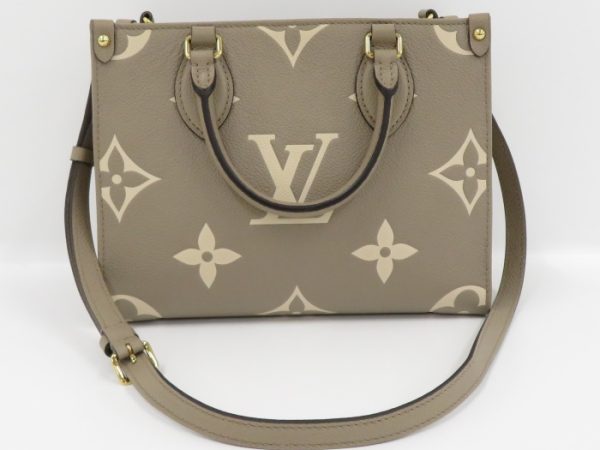 2 Louis Vuitton Monogram On The Go PM 2way Tote Bag Giant Implant Creme