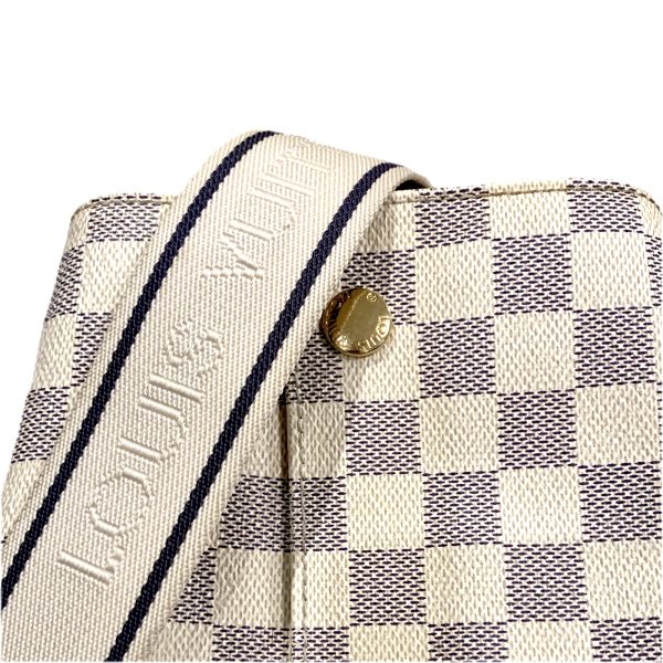 3 Louis Vuitton Naviglio Damier Azur White Messenger Bag Shoulder Bag