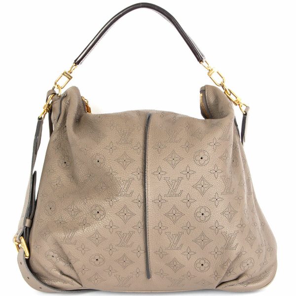 3 Louis Vuitton Ombre Taupe Mahina Leather Beige MM Shoulder Bag