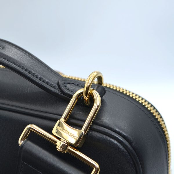 4 Louis Vuitton Utility calfskin leather black Crossbody