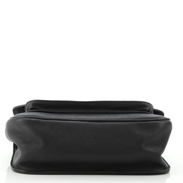 4 Louis Vuitton Lockme Chain Bag Leather Black