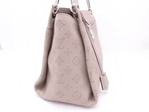 4 Louis Vuitton Monogram Mahina Sevres Shoulder Bag Greige neutral