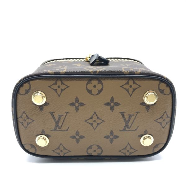 4 Louis Vuitton Reverse Monogram Vanity NV PM Shoulder Bag