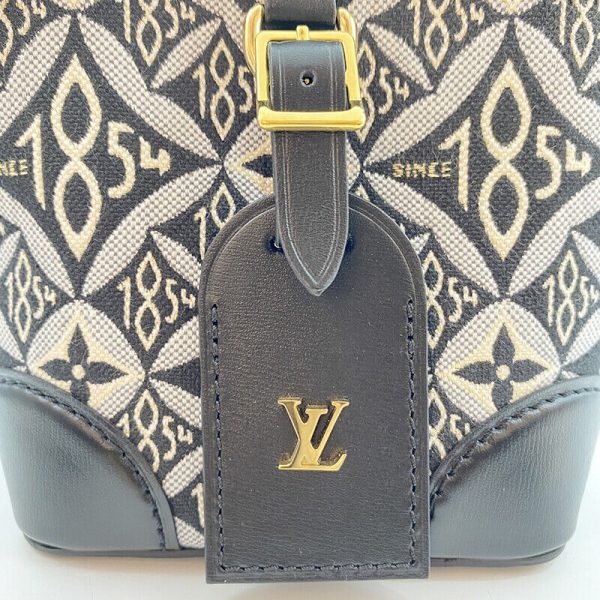 5 Louis Vuitton Noe Purse Shoulder Bag