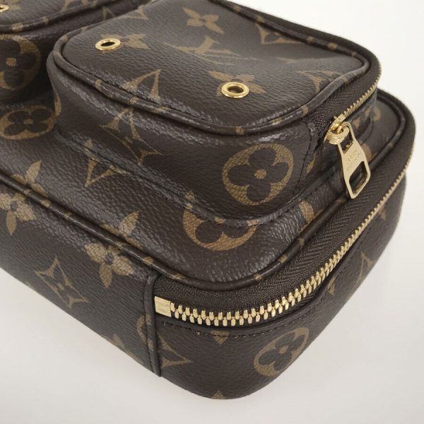 5 Louis Vuitton Monogram Utility Crossbody Handbag