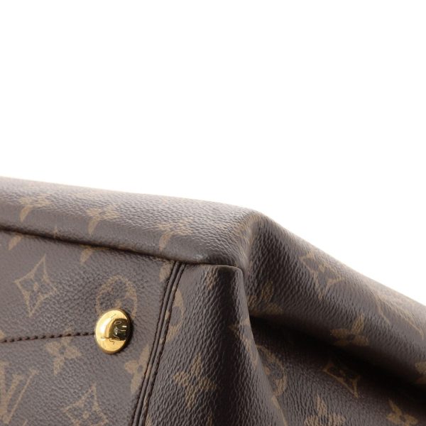 6 Louis Vuitton Pallas Shopper Monogram Canvas and Calfskin Brown