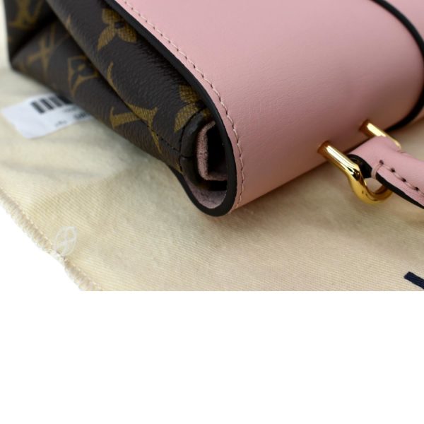 6 Louis Vuitton Locky BB Monogram Canvas Crossbody Bag Rose Poudre